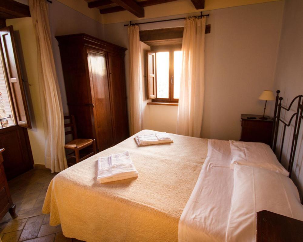 נורצ'יה Agriturismo Il Casale Degli Amici מראה חיצוני תמונה