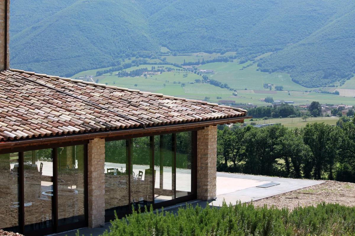 נורצ'יה Agriturismo Il Casale Degli Amici מראה חיצוני תמונה