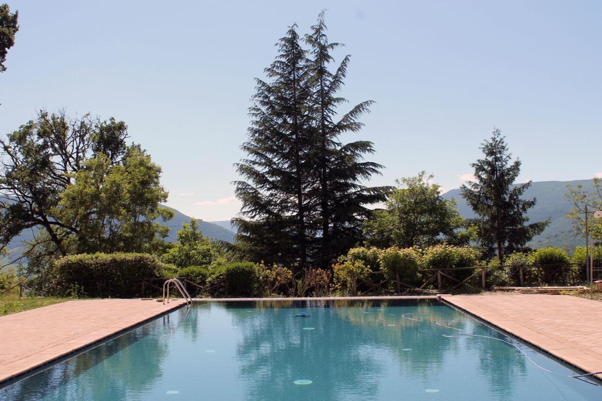 נורצ'יה Agriturismo Il Casale Degli Amici מראה חיצוני תמונה